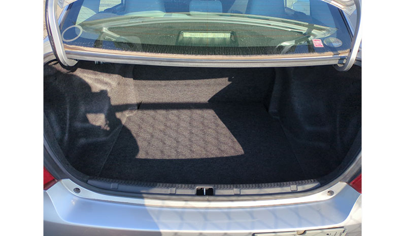 2019 Toyota Corolla Axio Drivinig School image-2
