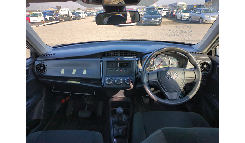 2019 Toyota Corolla Axio Drivinig School image-6