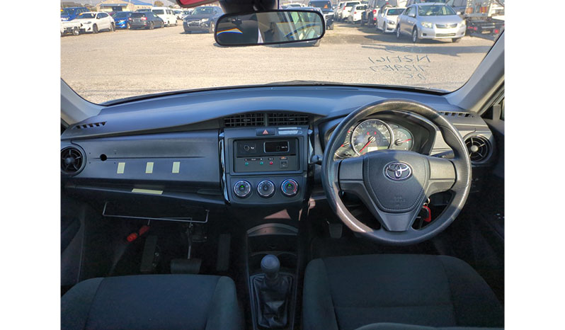 2019 Toyota Corolla Axio Drivinig School image-6