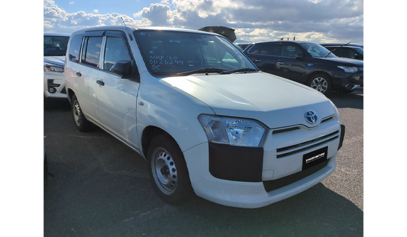 2020 Toyota Probox DX Comfort image-1