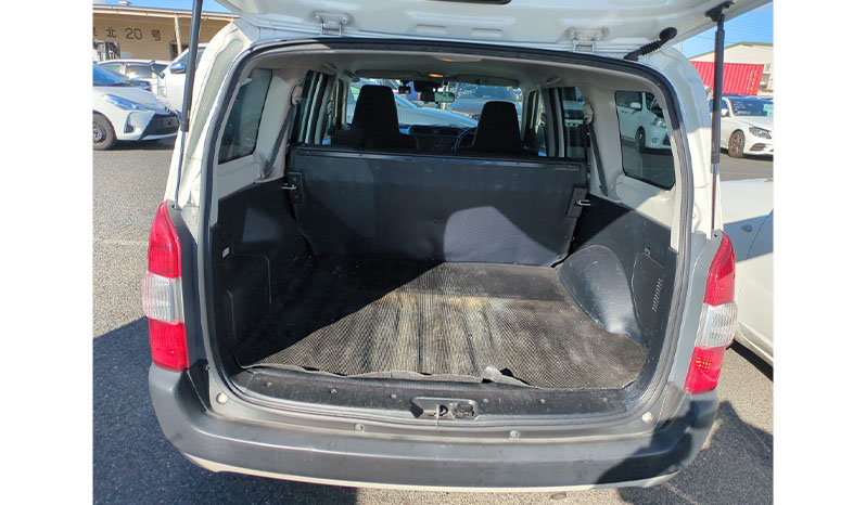 2020 Toyota Probox DX Comfort image-2