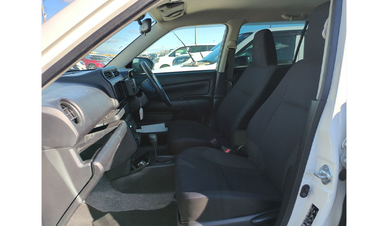 2020 Toyota Probox DX Comfort image-5
