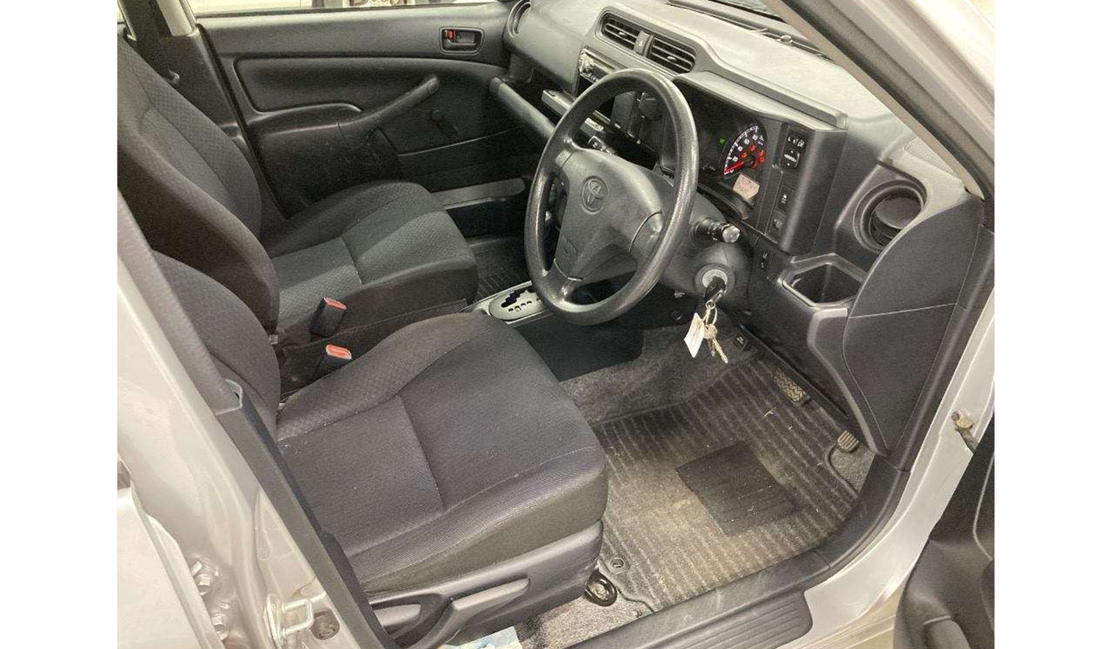 2019 Toyota Probox DX Comfort image-3