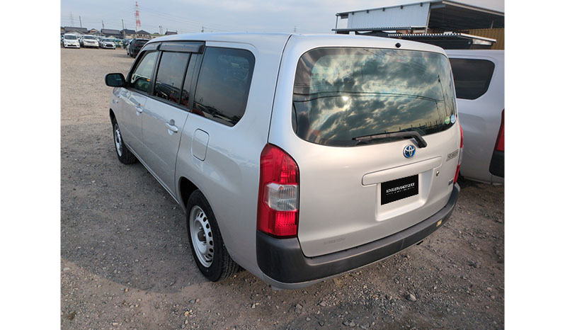 2019 Toyota Succeed UL X image-8
