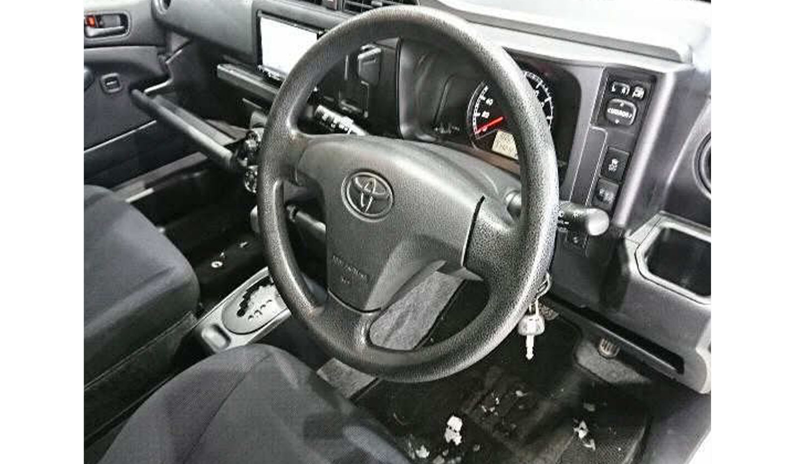 2020 Toyota Probox GL image-3