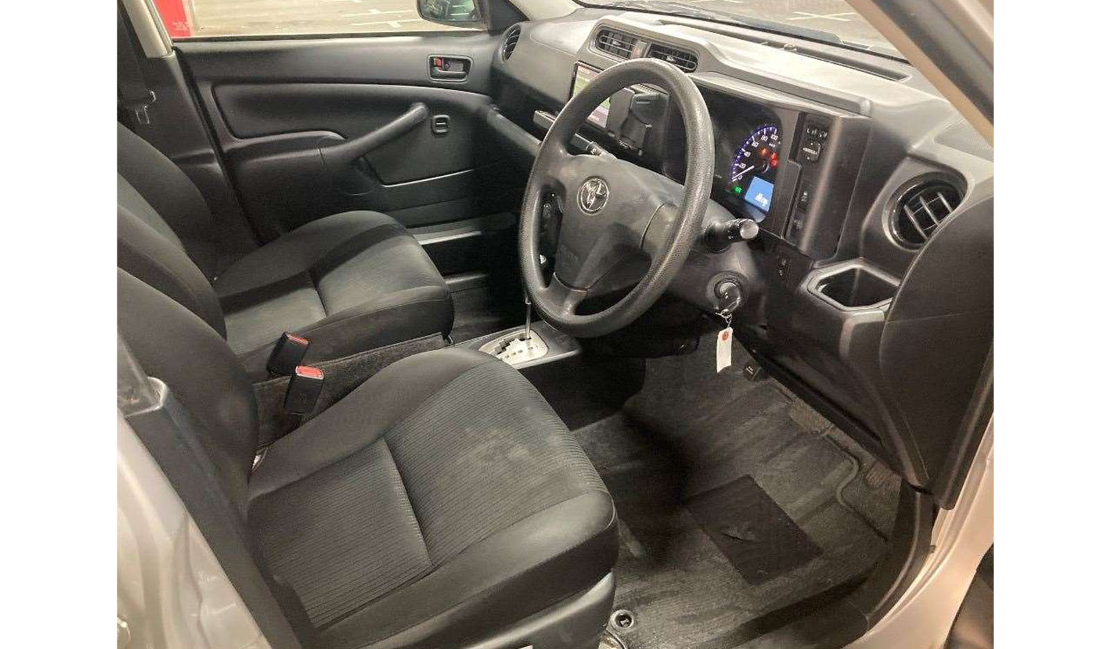 2019 Toyota Probox F image-3