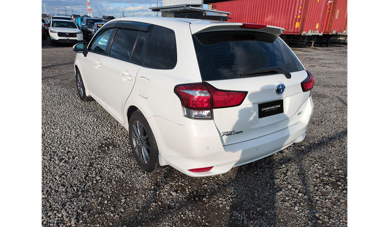 2020 Toyota Corolla Fielder Hybrid EX Package image-7