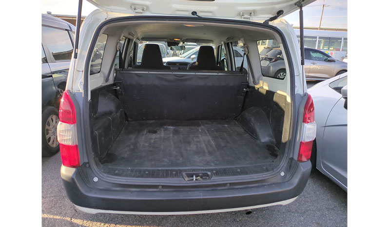 2020 Toyota Probox Hybrid GL image-2