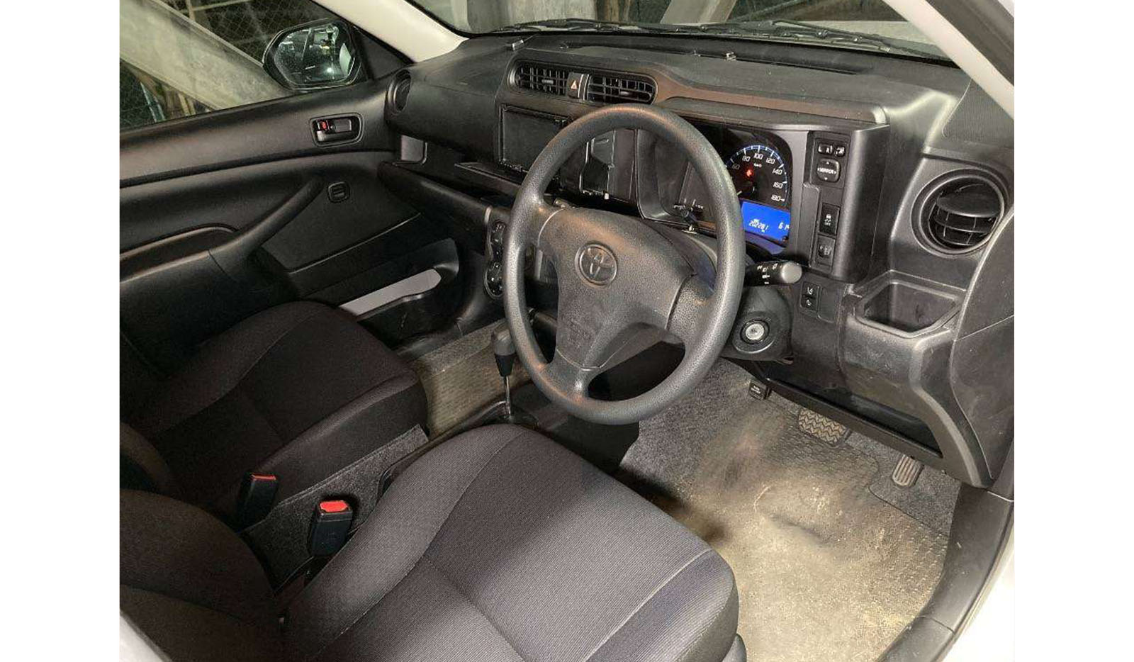2020 Toyota Probox GL image-3