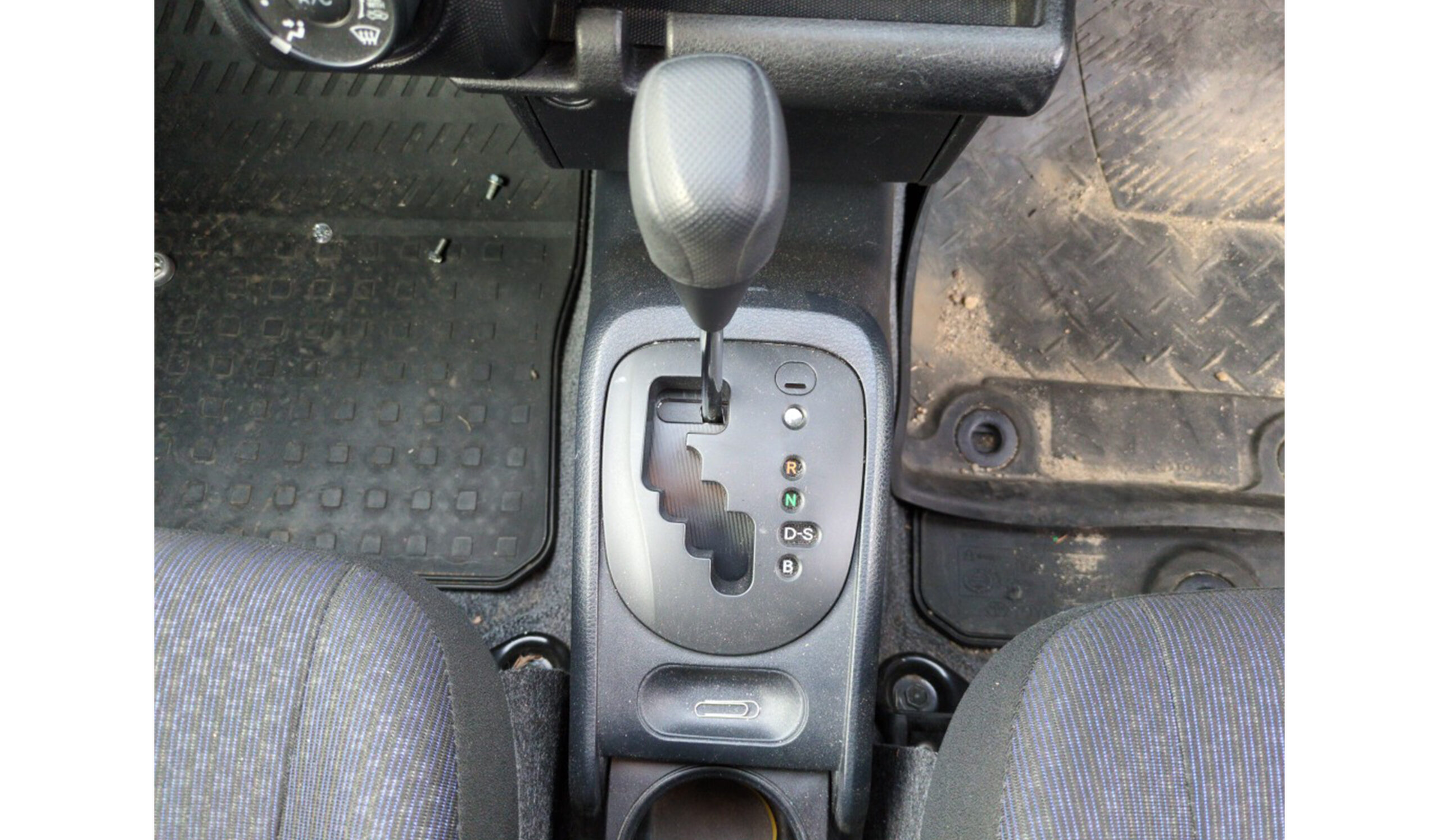 2019 Toyota Probox DX Comfort image-2