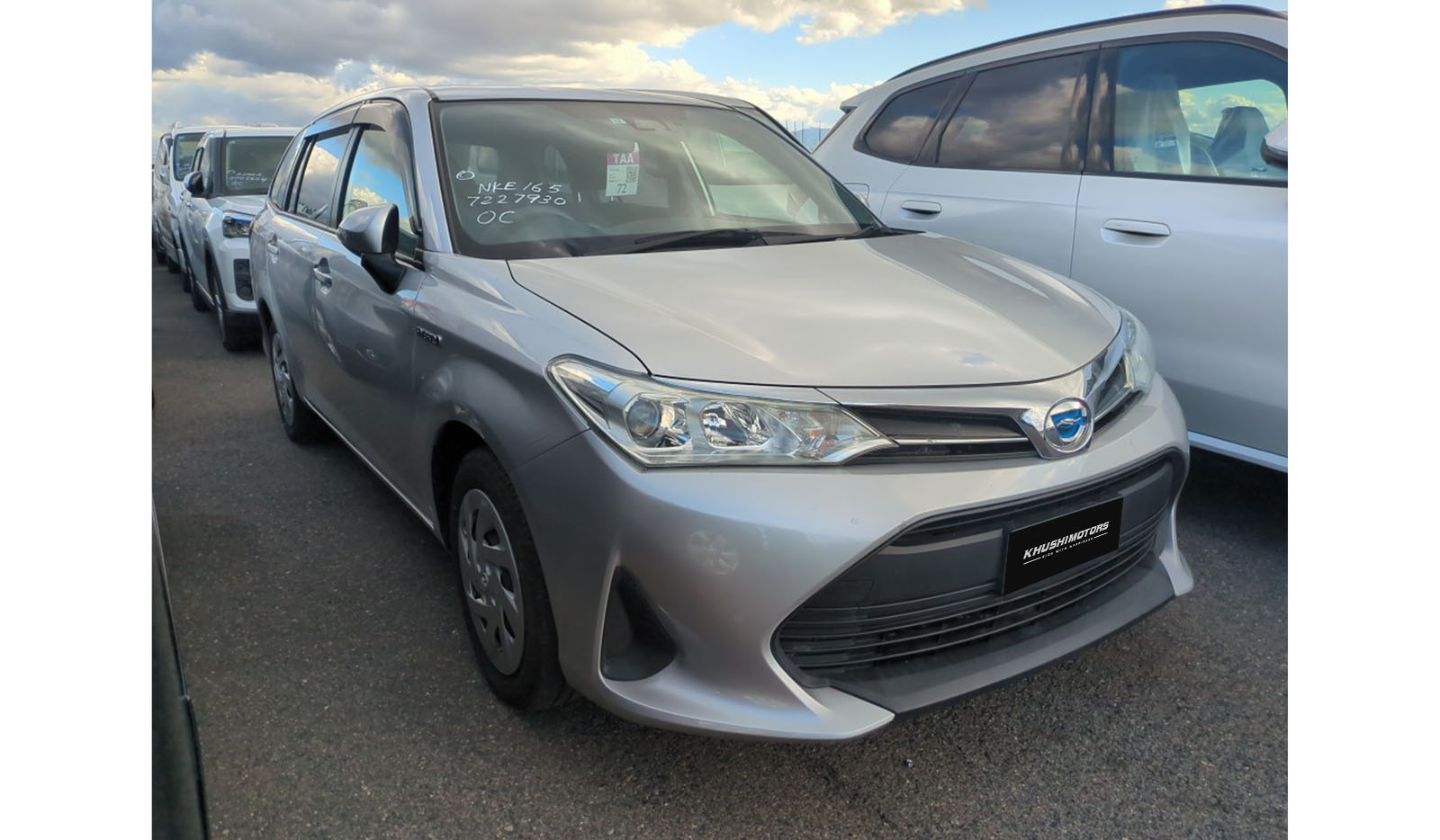 2019 Toyota Corolla Fielder Hybrid EX image-1