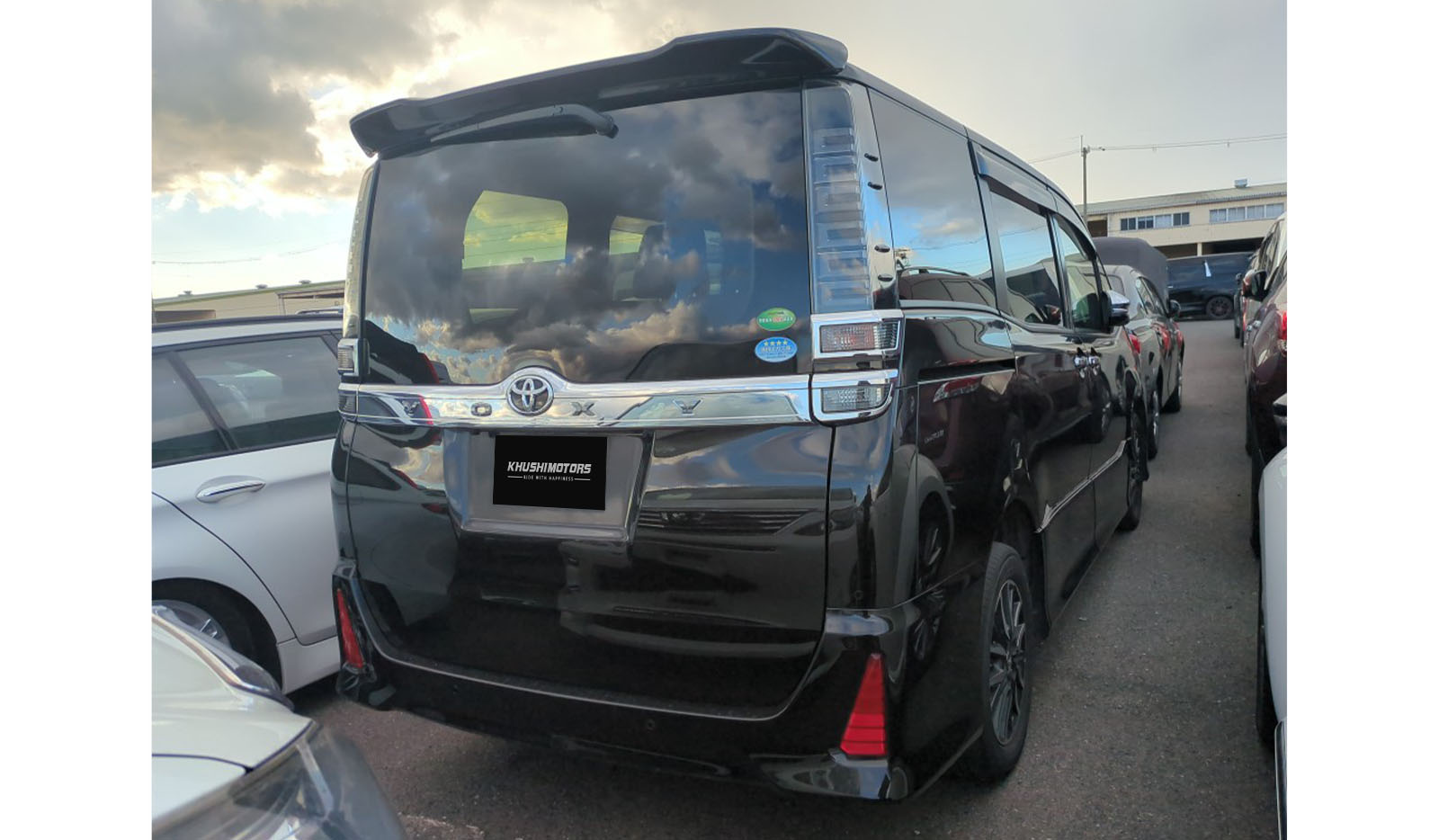 2019 Toyota Voxy ZS image-7