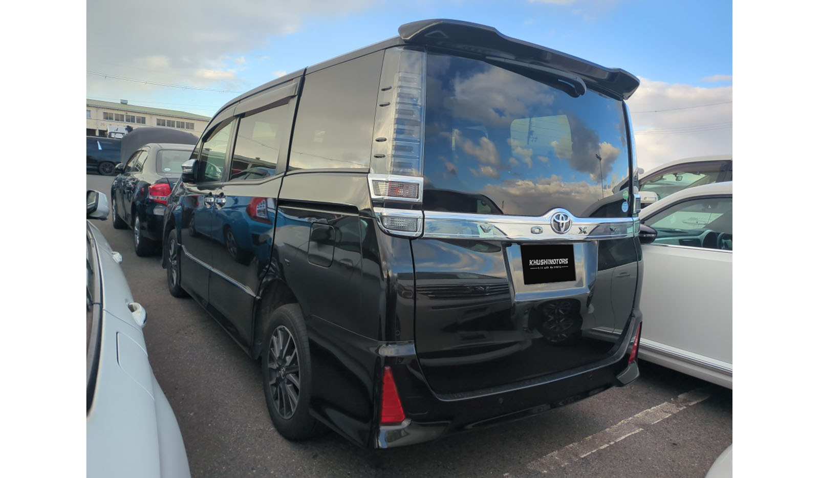 2019 Toyota Voxy ZS image-8