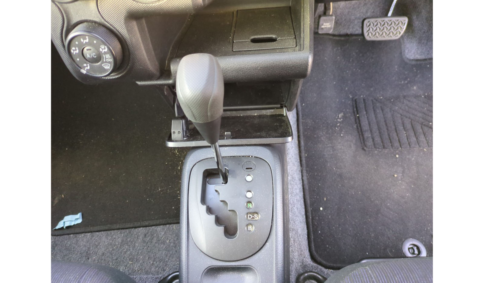2019 Toyota Probox GL image-3