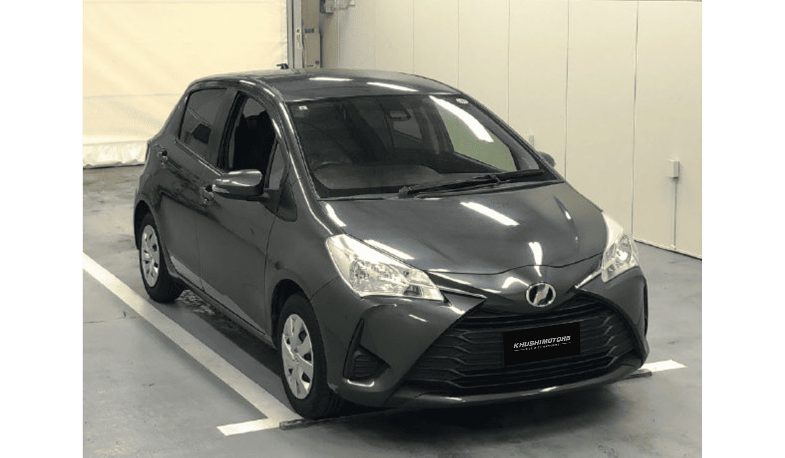 2019 Toyota Vitz F image-1