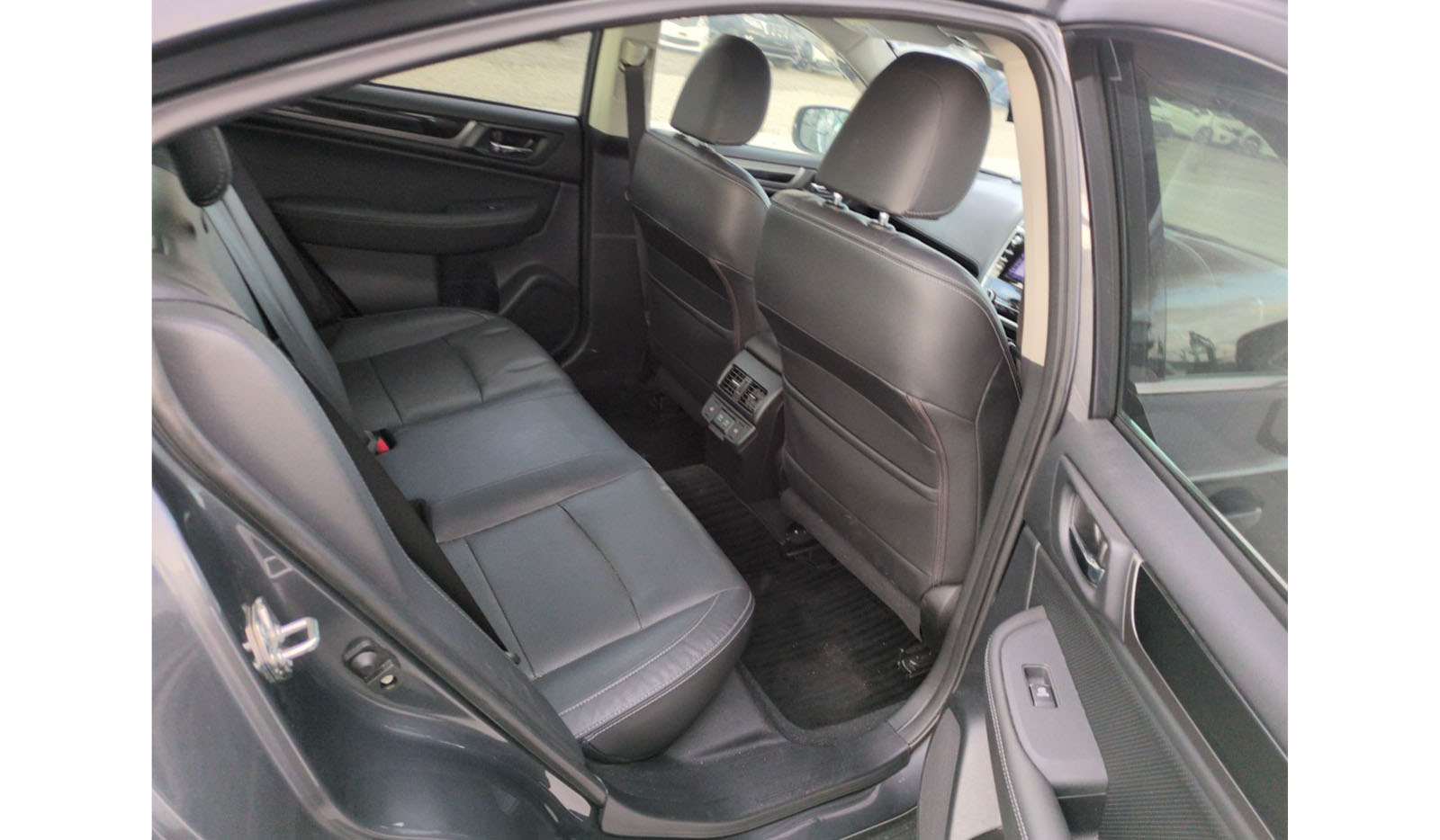 2019 Subaru Legacy B4 LIMITED image-4