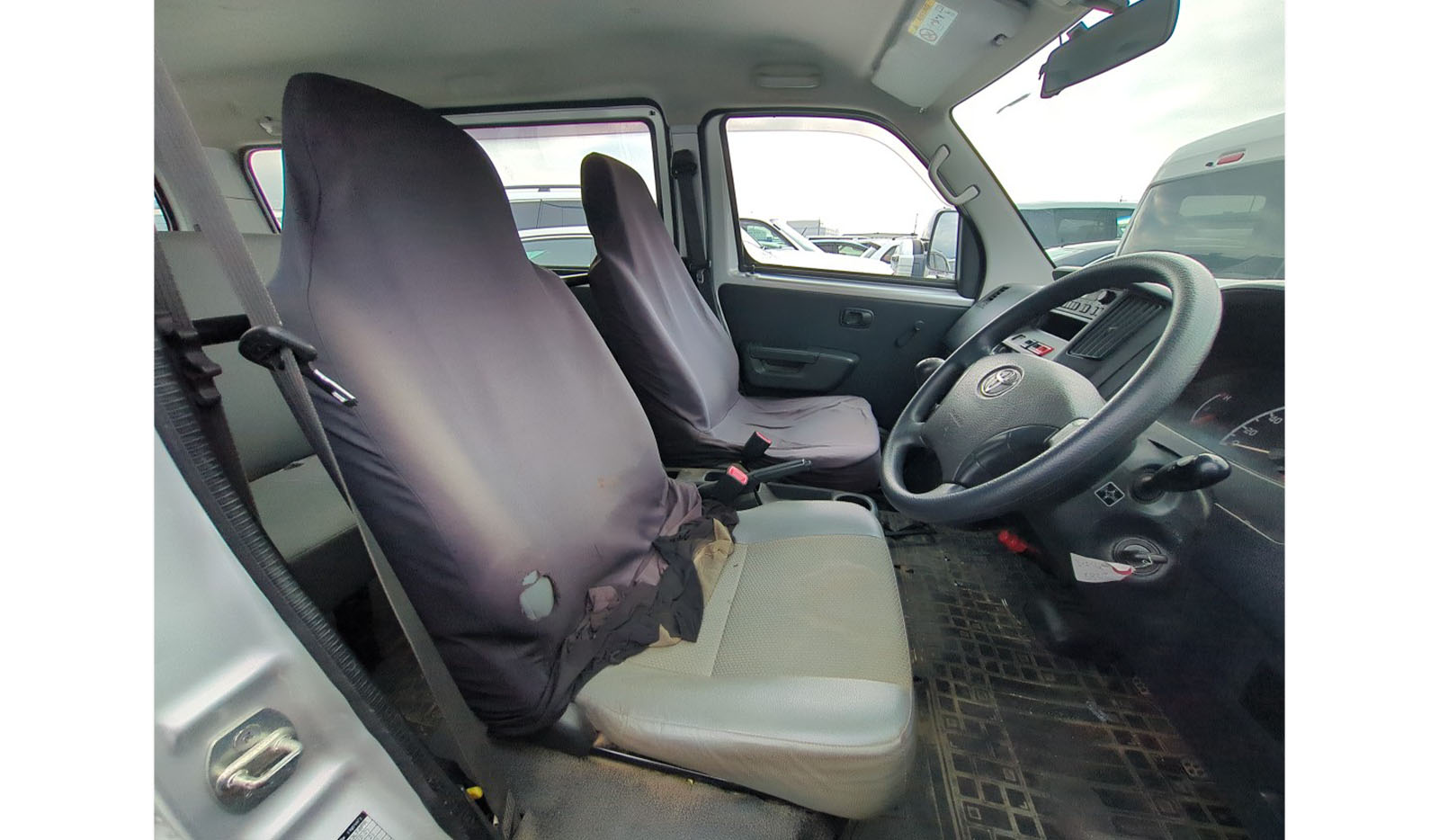 2019 Toyota Townace DX image-7