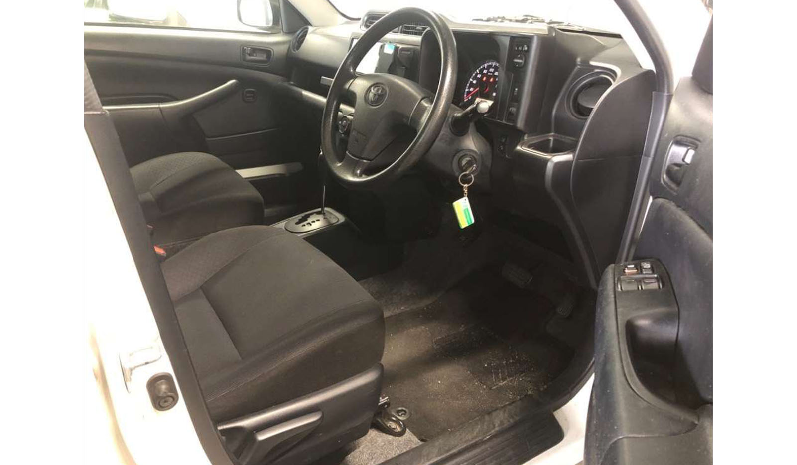2019 Toyota Probox GL image-3