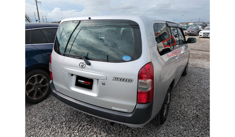 2019 Toyota Succeed TX image-4