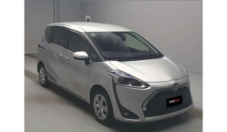 2019 Toyota Sienta Fan Base image-1