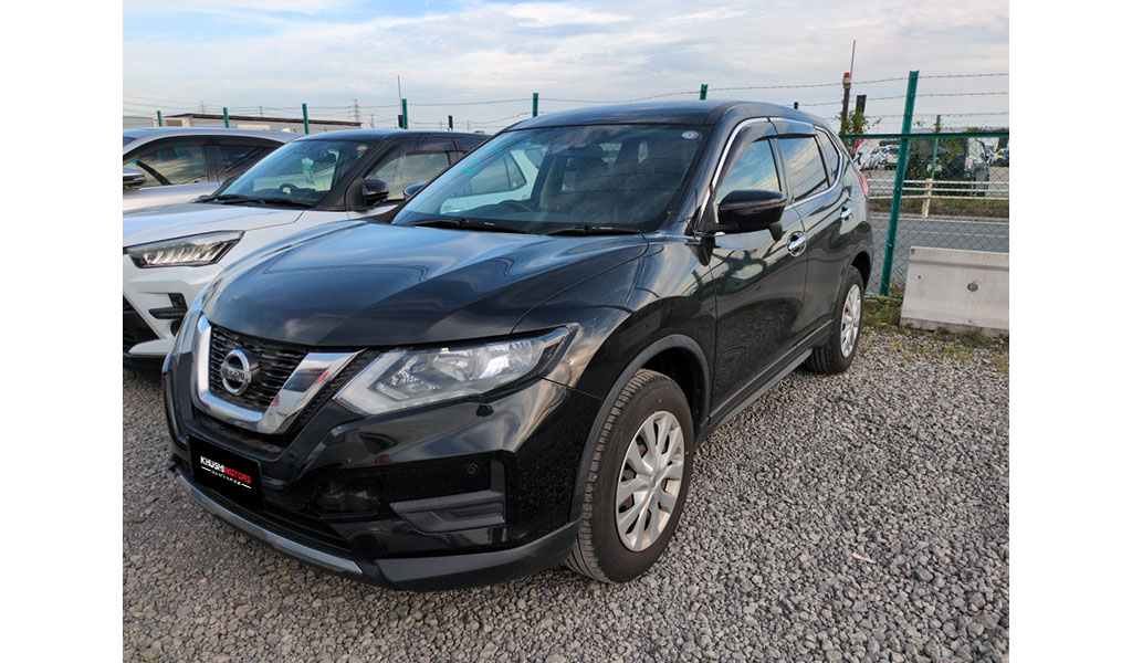 2018 Nissan X Trail image-2