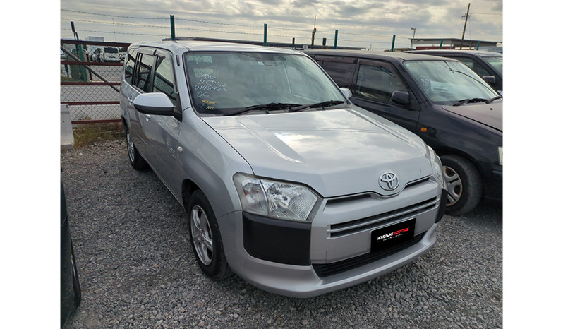 2020 Toyota Probox GL image-1
