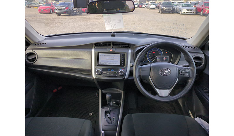 2020 Toyota Corolla Fielder Hybrid EX Package image-5