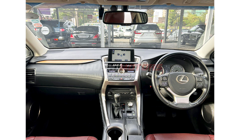 2016 Lexus NX Version-L NX200T image-8