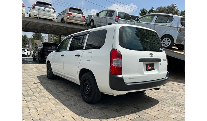 2016 Toyota Succeed UL image-4
