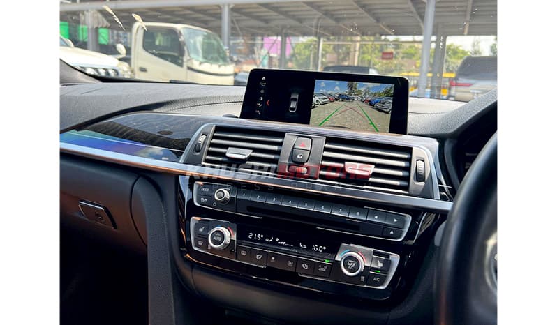 2017 Bmw 4 Series M Sport 420i image-2