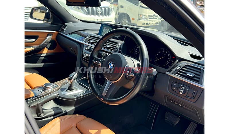 2017 Bmw 4 Series M Sport 420i image-3