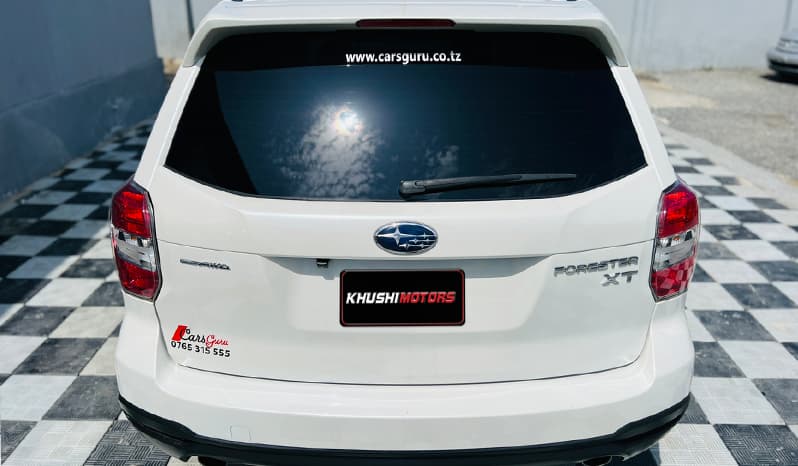 2013 Subaru Forester XT image-19