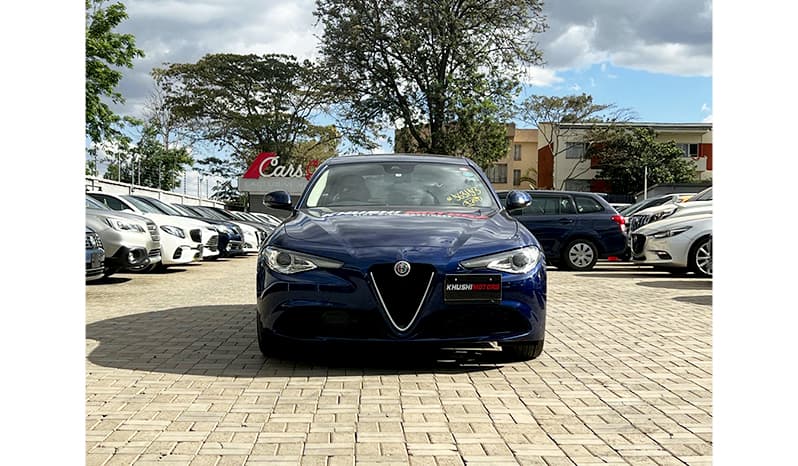 2017 Alfa Romeo Giulia Super image-1