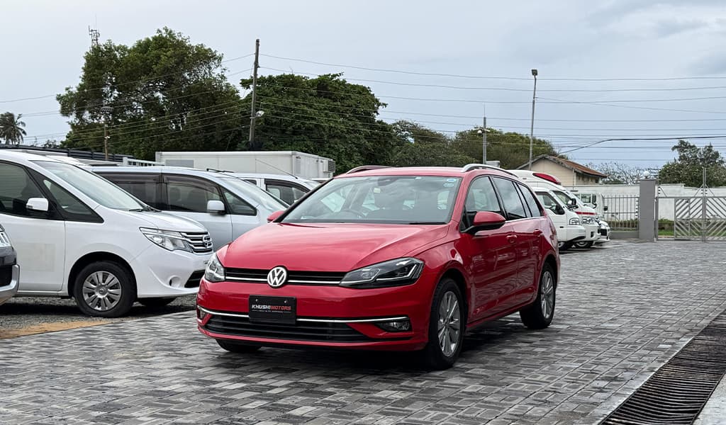2018 Volkswagen Golf Variant TSI Comfort Line image-9