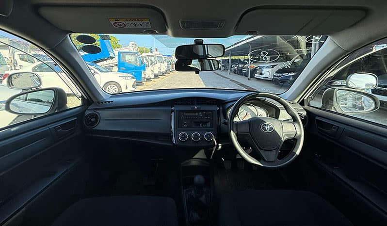 2019 Toyota Corolla Axio Driving School image-13