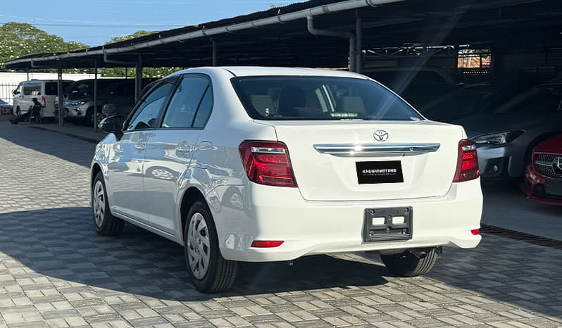 2019 Toyota Corolla Axio Driving School image-16