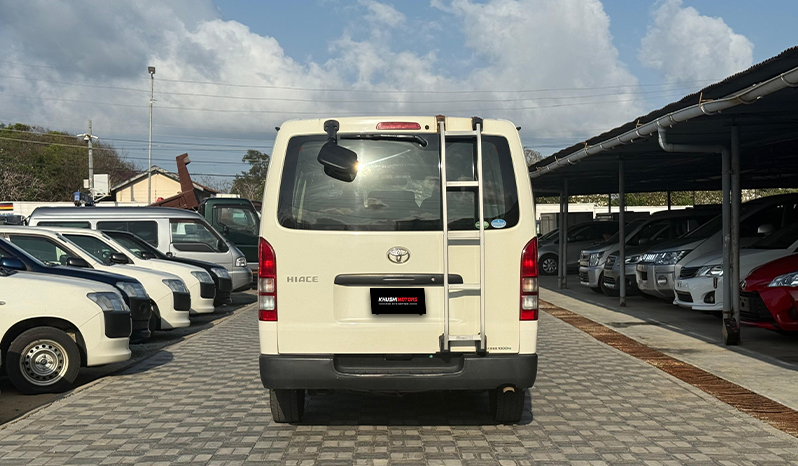 2018 Toyota Hiace DX image-10