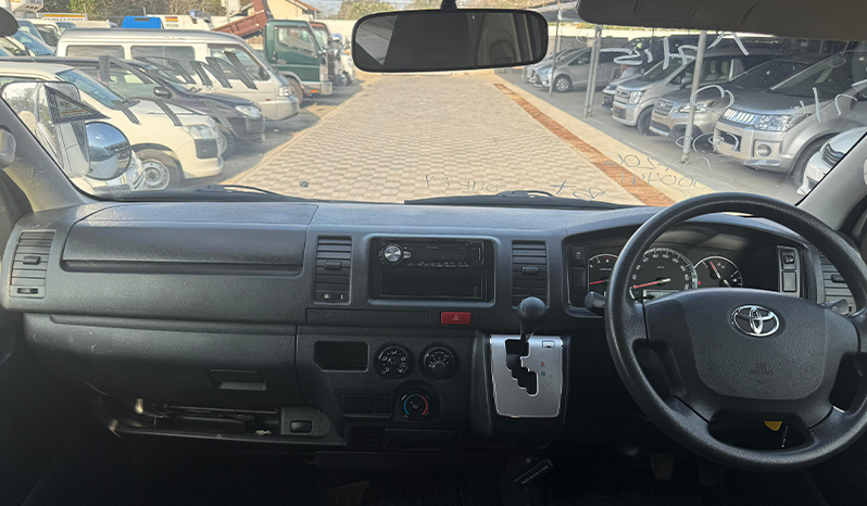 2018 Toyota Hiace DX image-13