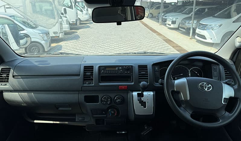 2018 Toyota Hiace DX image-7