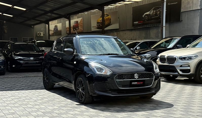 2018 Suzuki Swift XG Limited image-1