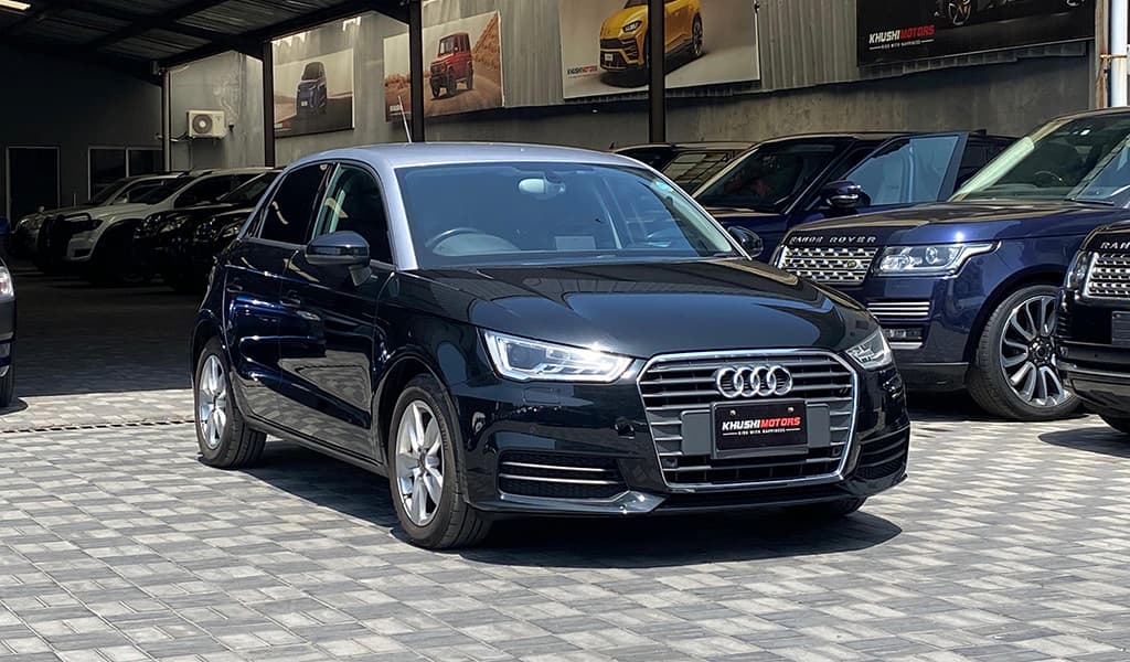 2017 Audi A1 TFSI image-1