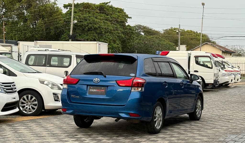 2019 Toyota Corolla Fielder 1.5X image-16