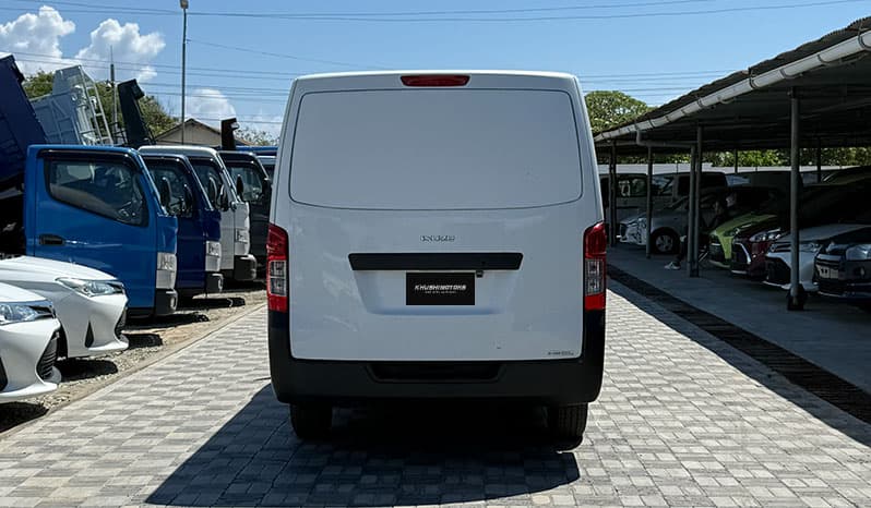 2018 Isuzu Como 1.3 Ton image-10
