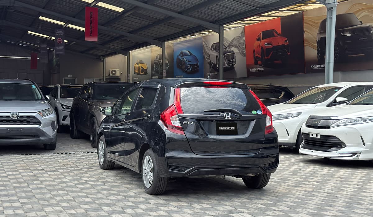 2018 Honda Fit GF image-9