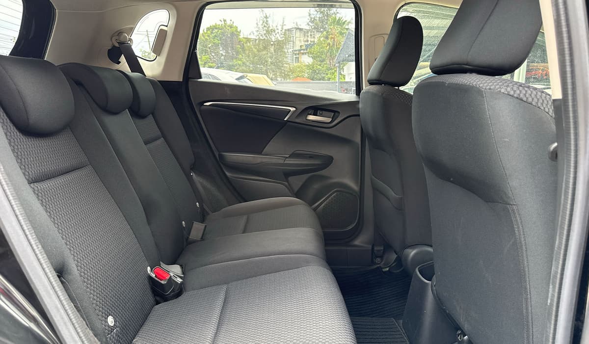 2018 Honda Fit GF image-15
