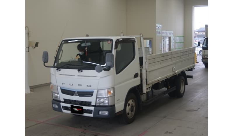 2018 Mitsubishi Fuso Canter 2 Ton image-2