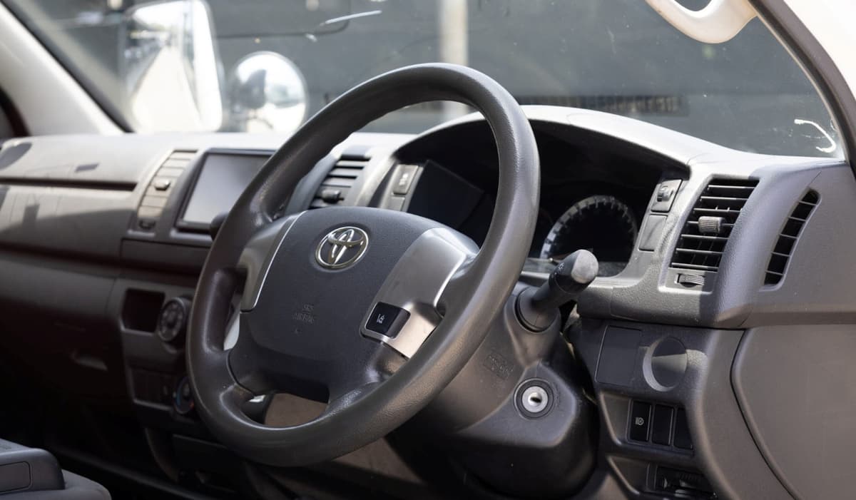 2019 Toyota Regius Van DX Long image-14