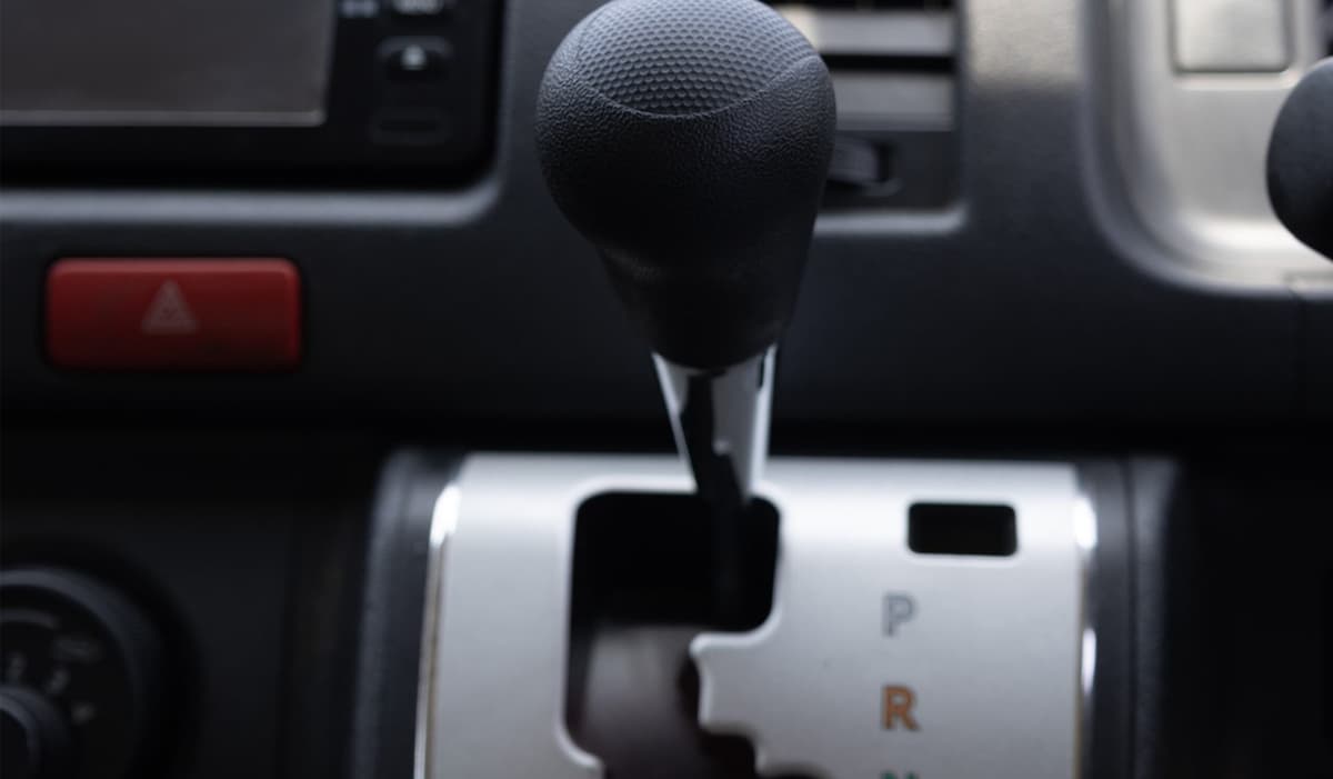 2019 Toyota Regius Van DX Long image-15
