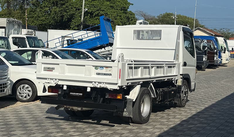 2019 Mitsubishi Canter 2.0 Ton image-9