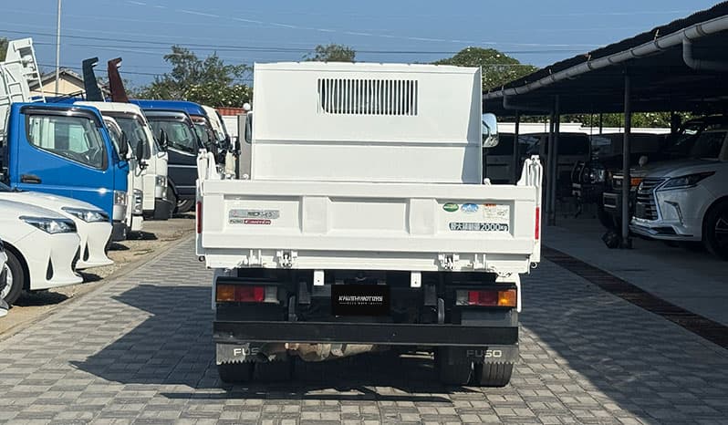 2019 Mitsubishi Canter 2.0 Ton image-10